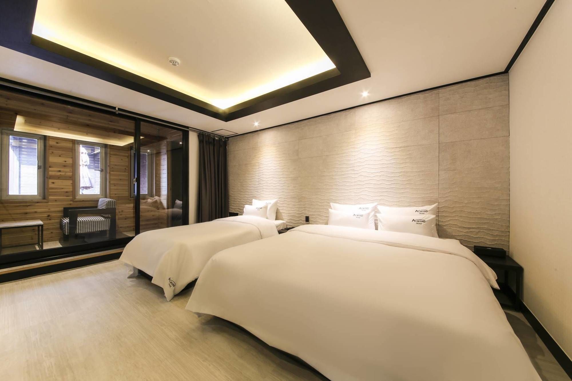Almond Hotel Gupo Station Busan Eksteriør billede