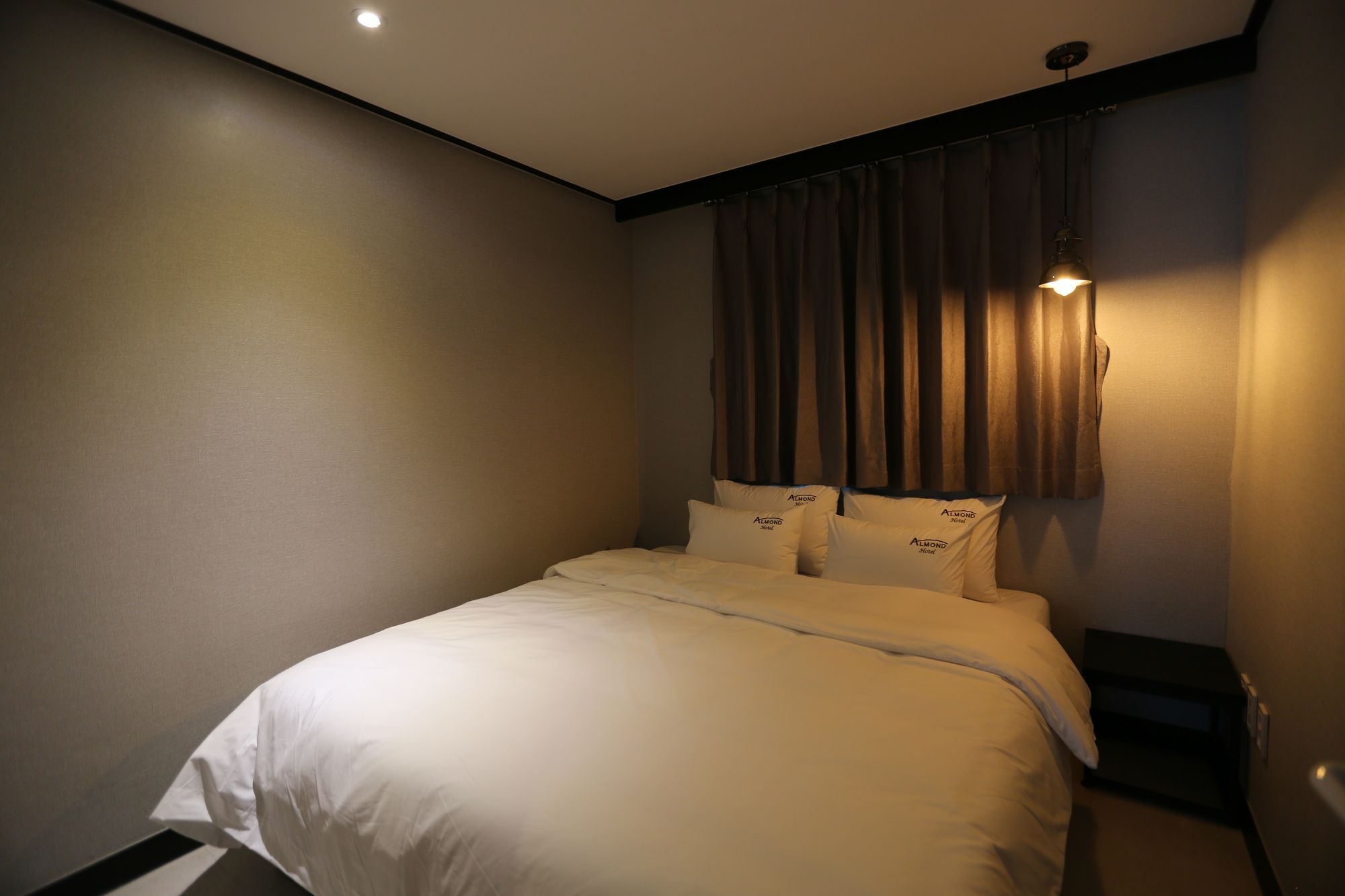 Almond Hotel Gupo Station Busan Eksteriør billede